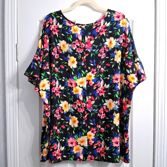 Bright Night Blooms Top Haptics By Designer Holly Harper Ruffle Sleeve Plus Size - Picture 9 of 14